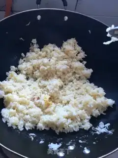 Make Sausage fried rice step 2