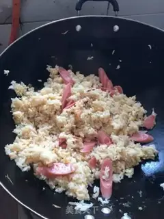 Make Sausage fried rice step 3