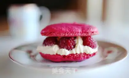 Make Peach vanilla macaron step 15