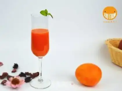 Make Orange carrot juice step 2