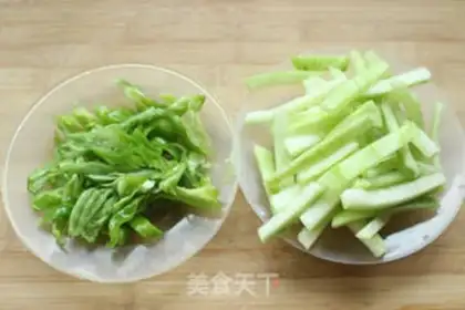 Make Pepper for watermelon step 2