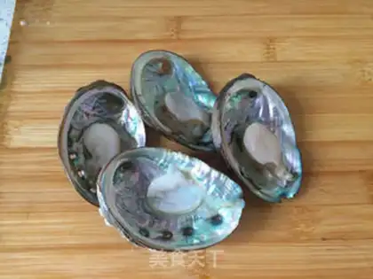 Make Garlic abalone step 1