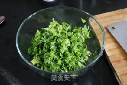 Make Celery omelet step 0