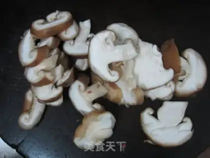 Make Soup for mushrooms and melons step 3