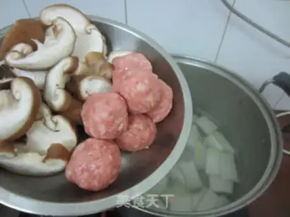 Make Soup for mushrooms and melons step 7