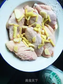 Make Beer chicken wings step 1