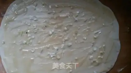 Make Hand grab cake step 9