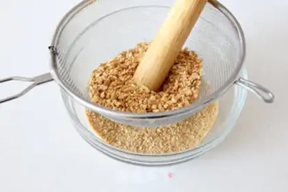 Make Yogurt and fruit mousse step 2