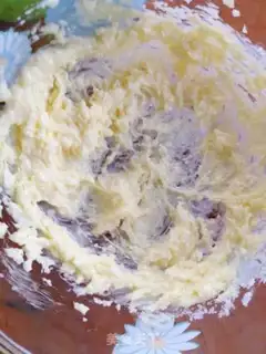Make Glass heart cookies step 2