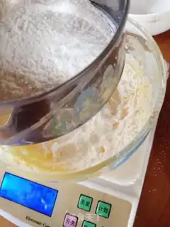Make Glass heart cookies step 5