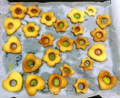 Make Glass heart cookies step 14