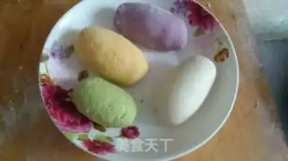 Make Colored springcakes step 3