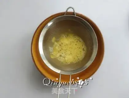 Make Bottled rice with tea towels step 4