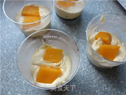 Make Mango jelly cheesecake step 22