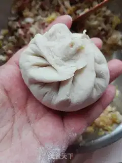 Make Puppet pork buns step 8