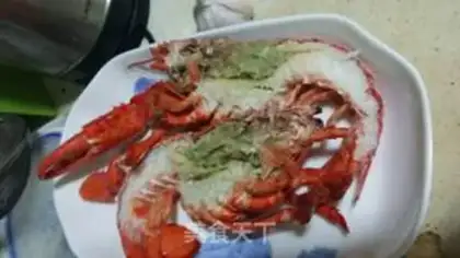 Make Garlic cheese lobster step 2