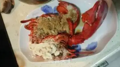 Make Garlic cheese lobster step 3