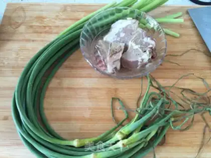 Make Garlic fried meat step 0