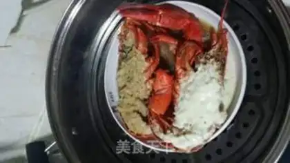 Make Garlic cheese lobster step 5