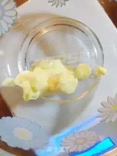 Make The salty little curry step 0