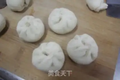 Make Panda bun step 6