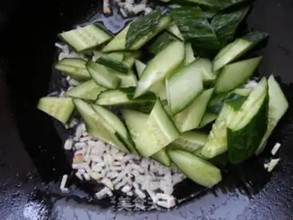 Make cucumber chili step 3