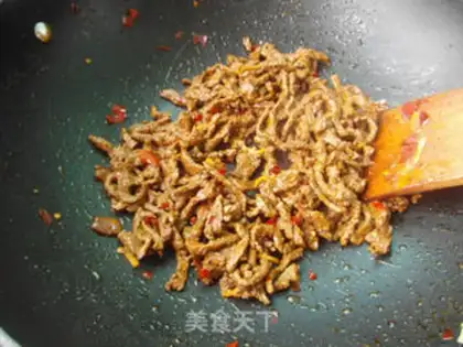 Make Dried beef silk step 4