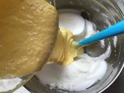 Make Basic chili cake step 12