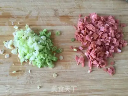 Make Ham and eggs step 2