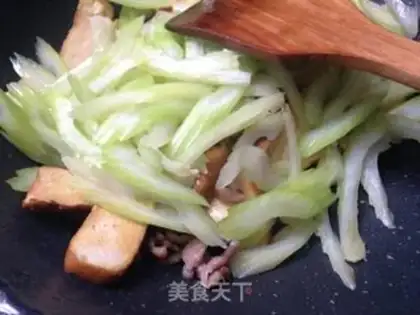 Make Celery dry step 5