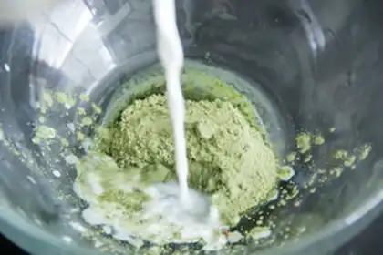 Make Double-coloured tea pudding step 7