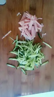 Make Spaghetti sauce in the private room step 1