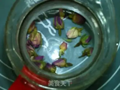 Make The rose tea of Lord Luo step 1