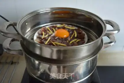 Make Sausage steamed eggs step 2