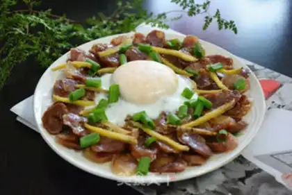Make Sausage steamed eggs step 3