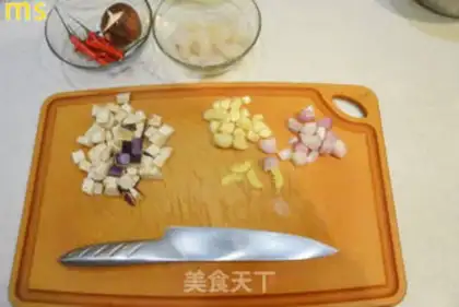 Make Hong Kong omelet step 2