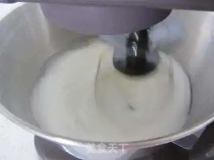 Make walnut yogurt cake step 7