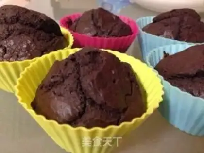 Make Chocolate cupcakes step 8