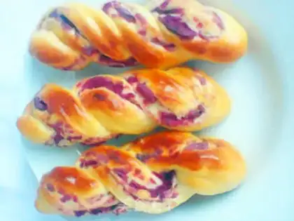 Make Potato roll step 9
