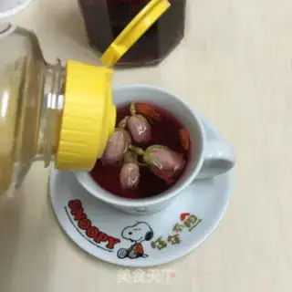 Make The rose tea of Lord Luo step 5