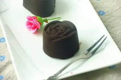 Make Ice cream mooncake step 4