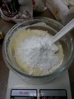 Make "Soft guacamole cheese cream mooncake." step 11