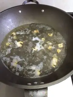 Make Shrimp meatballs step 4