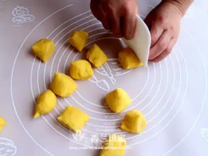 Make The golden nest step 2