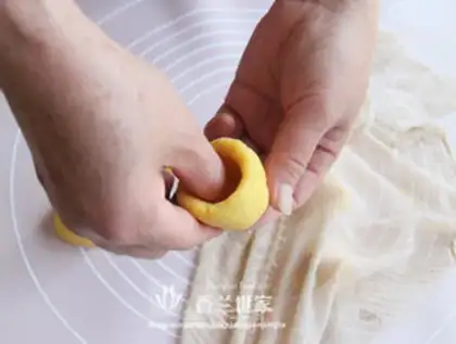 Make The golden nest step 3