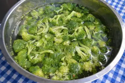 Make Suspended broccoli step 0