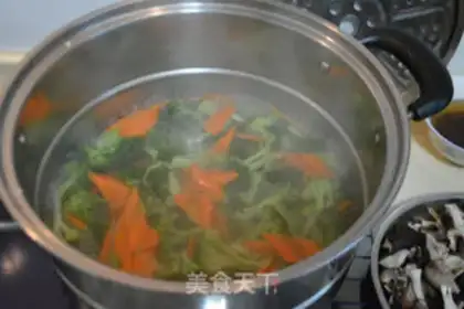 Make Suspended broccoli step 1