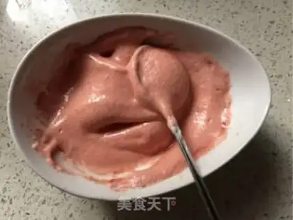 Make Strawberry chili rolls step 9
