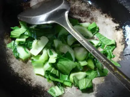 Make Pork veggie noodles step 2