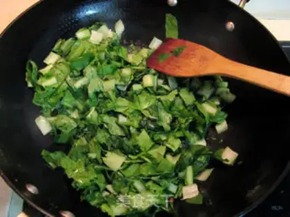 Make Garlic cabbage step 4